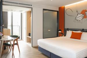 The Quart Ruamrudee by UHG