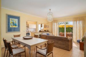 Casa da Graça by An Island Apart