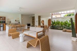 Palm Springs designer villa in Berawa, Canggu