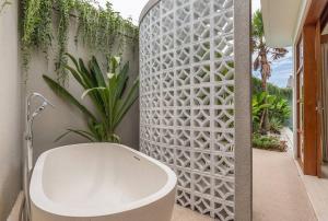 Palm Springs designer villa in Berawa, Canggu