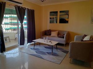 Central Oasis Work or Explore the city