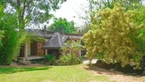 Araliya Hotel & Banquets Digana - 迪加纳