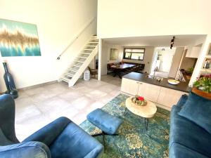 Holiday Home Nieuwvliet near Beach & Dunes