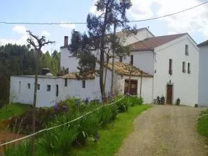Cottage in Catalonia with pool and garden - Guardiola