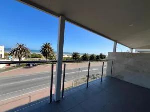 1 95 Esplanade, Semaphore - Semaphore