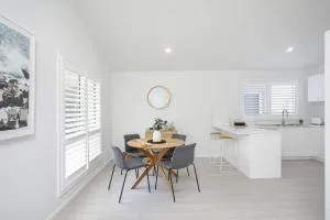 Clovelly - Basin View