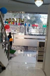 Hotel Shree Sai Dham Near New Delhi Railway Station, Paharganj