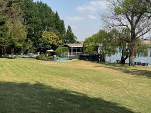 Vaal River Boathouse Bungalow