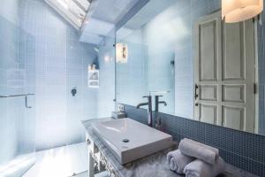 2-BR Tropical Pool Villa in Central Seminyak - Hideaways