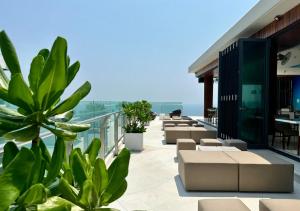 Ocean view LUX STU in A La Carte Da Nang