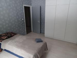 LibO-apartment, Myllymäki 25 with free parking