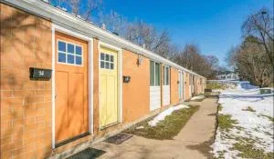 Newly Renovated Bright Studio - غريس