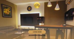 Bona H2A 5BR - Summer Veluxe