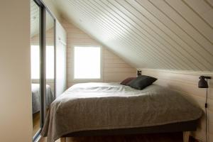 Hummailevi by Aavalevi