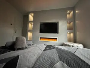 3 BR- Central Wigan- HOT TUB - Ince-in-Makerfield