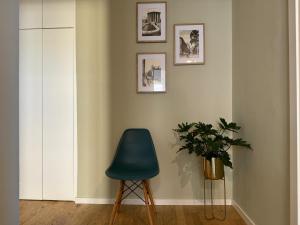 The 7th Apartment