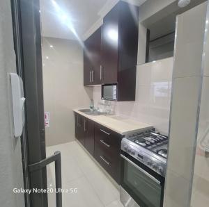 Shakas rock chalet 20