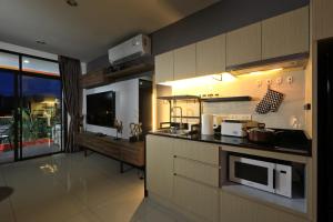 1bdr Spacious Studio near NaiHarn Beach by Capital Pro