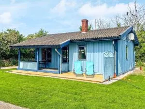 4 person holiday home in K PINGSVIK - Laxeby