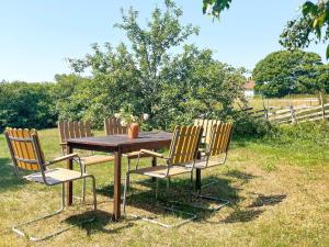 8 person holiday home in GOTLANDS TOFTA