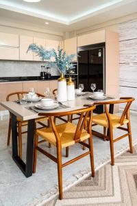 Modern Luxury with Rooftop Seaview, Nyali Mombasa