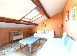 Hotels Hotel Le Mas des Gres & Restaurant Sous les Platanes : photos des chambres