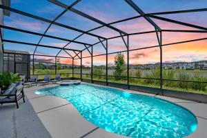 Brand NEW 12Bedrooms12Bathroom At Paradiso Grande