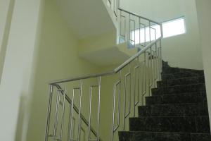 RedDoorz near Paragon Mall Semarang 2