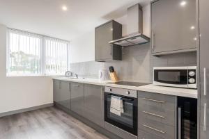 Modern & Bright 1 Bedroom Apartment in Yeadon