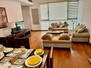 Monarch Seaview - Slave Island