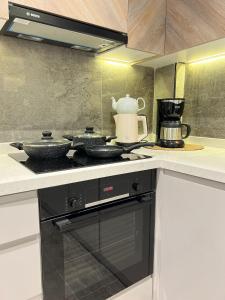 Leos Apartments Apart2