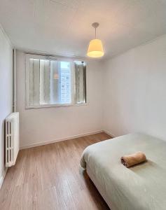 Appartements Apparemment spacieux T5 : photos des chambres