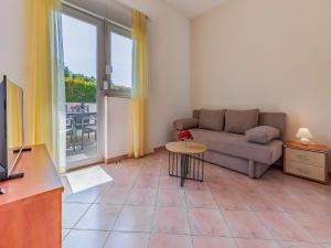 Relaxing Banjole Getaway