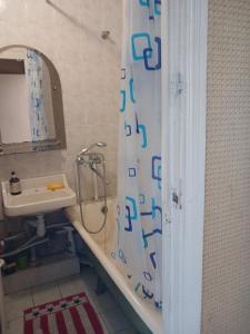 Чорних Запорожців 17, інститут серця