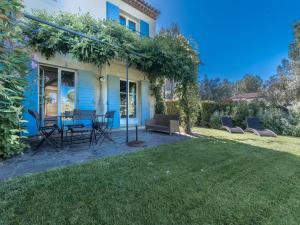 Apartment in La Motte with Golf Course