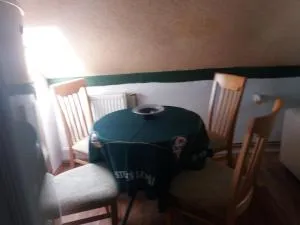 Hospůdka u zastávky Olšinky - Povrly