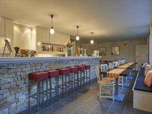 Villas Villa in Lanzac with Private Garden : photos des chambres