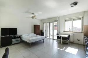 Youhosty - Trasimeno 40 - Crescenzago