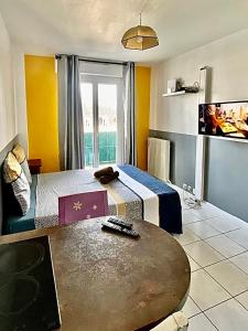 Appartements APPARTEMENT PROCHE GARE ET CENTRE VILLE : photos des chambres
