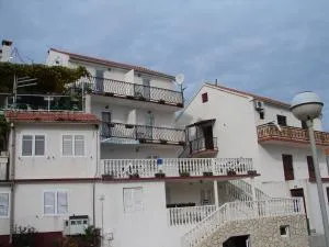 Apartments Mato - Rogačić