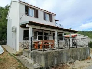 Apartments Branko - Podstražje