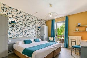 Hotels Logis Le Vieux Logis : photos des chambres