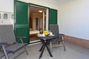 Apartments Slavko with terrace :