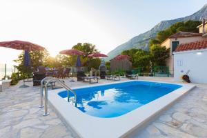 House Tonci - Hotel 3 stelle a Tučepi