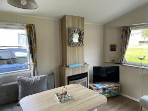 Cornish Crantock Holiday Sandy Toes