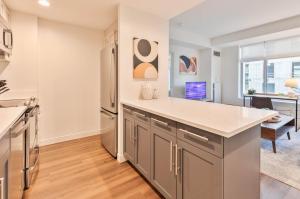 Luxury Apt Near Kendall Square