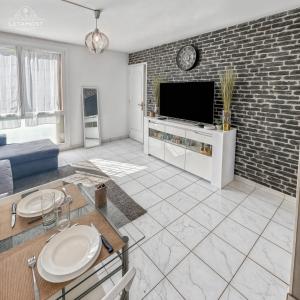 Appartement moderne avec Wi-Fi et Balcon