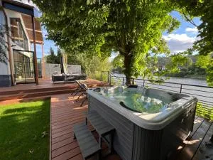 Chalet sur une île privée avec SPA et SAUNA La Vie Sage - 维尔尼斯苏泽