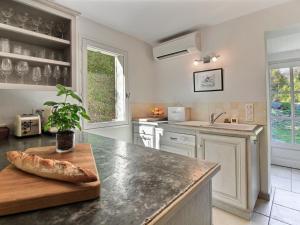 Exclusive Villa with Stunning Luberon Views