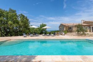 Villas Elegant Provenal Villa in Bonnieux with Garden Private Pool - La Bcasse : photos des chambres